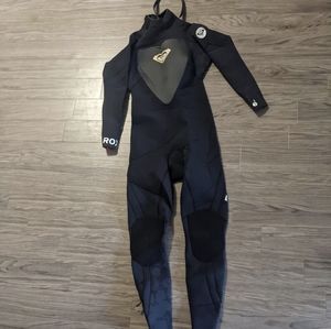 Roxy wetsuit